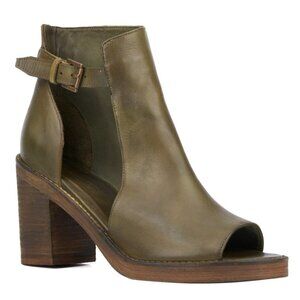 Vintage Foundry Co Women's Laverne Heel Sandals